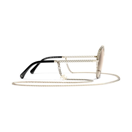 Lunettes de soleil Chanel CH4242