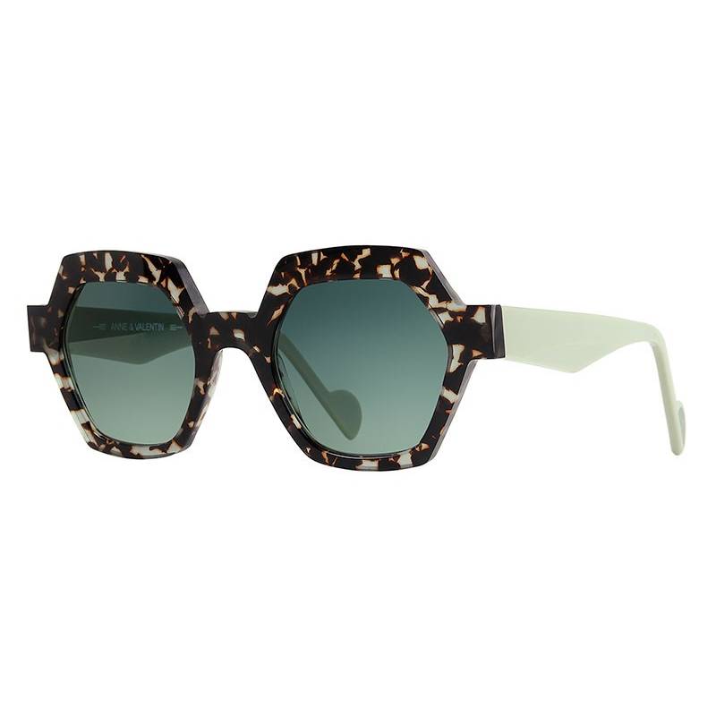 Anne & Valentin Sheryl 20D22