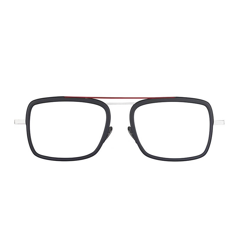 La Petite Lunette Rouge Skanby L Blacksil