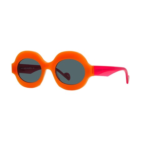 Anne & Valentin Solea 23D37