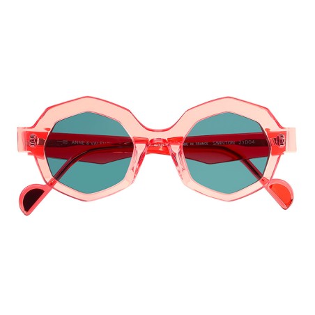 Anne & Valentin Swinton 21D04