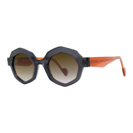 Anne & Valentin Swinton 1203