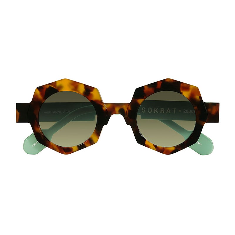 Anne & Valentin Sokrat 20D05