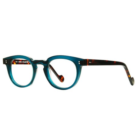 Anne & Valentin Dryden 23C09
