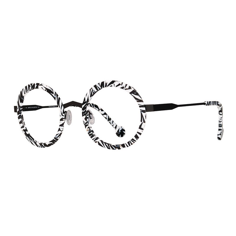 Anne & Valentin Floris 23B07