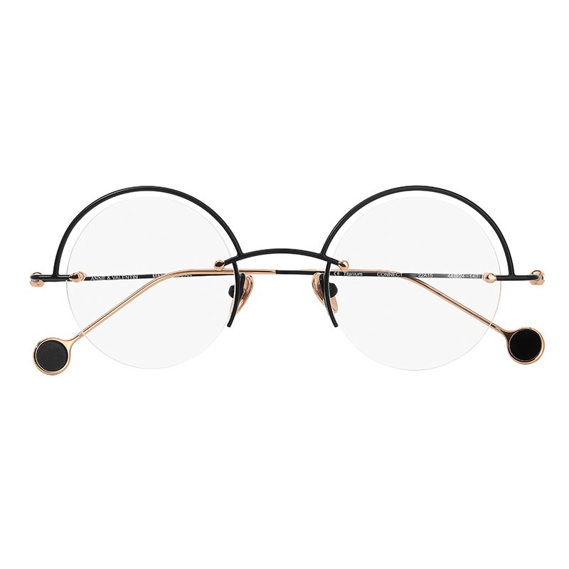 Anne & Valentin Connect 22A15