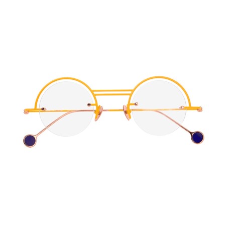 Anne & Valentin Contact 22A16