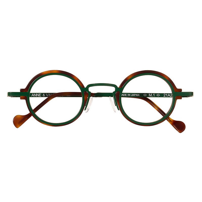 Anne & Valentin M.1 21A20