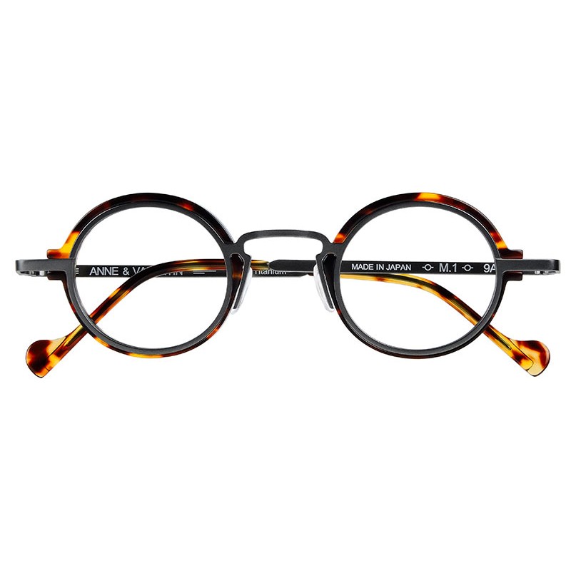 Anne & Valentin M.1 9A15