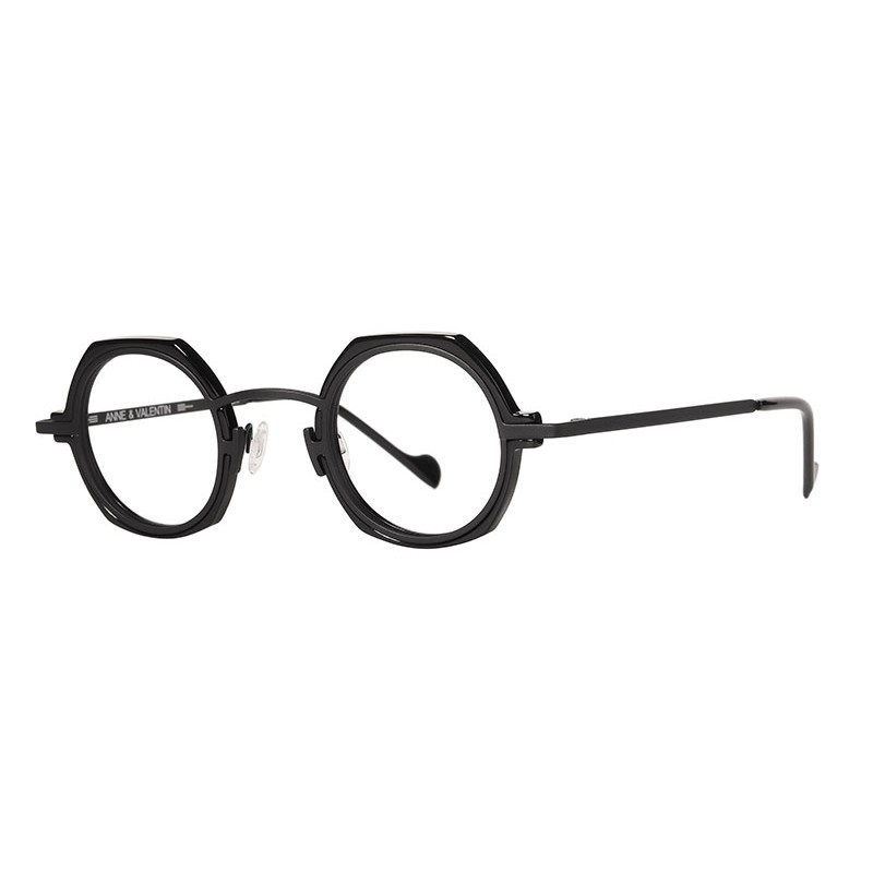 Anne & Valentin M.11 21A43