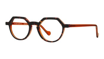 Anne & Valentin Ayo 25A32