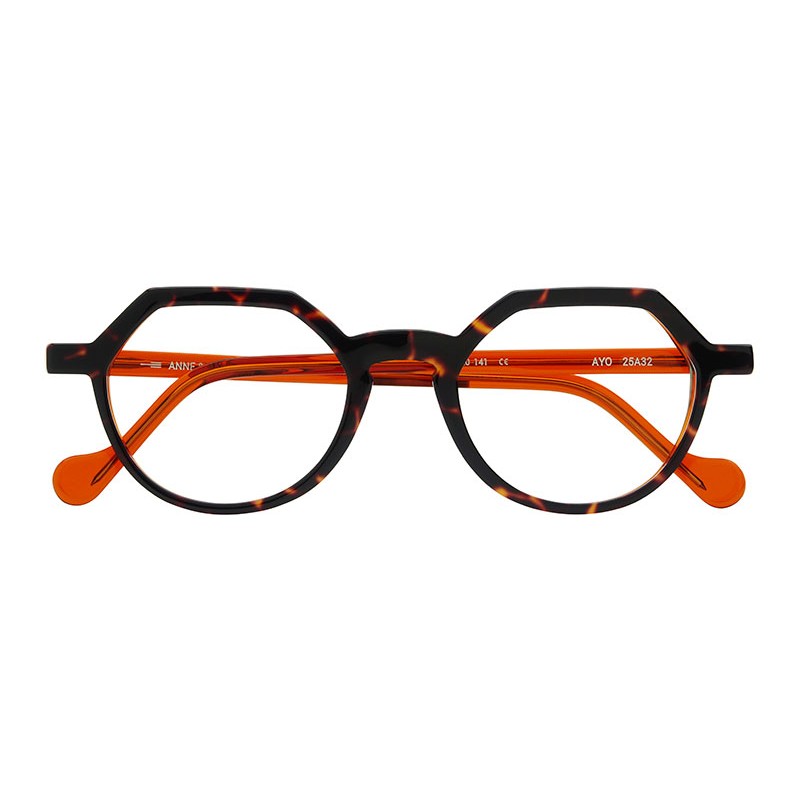 Anne & Valentin Ayo 25A32